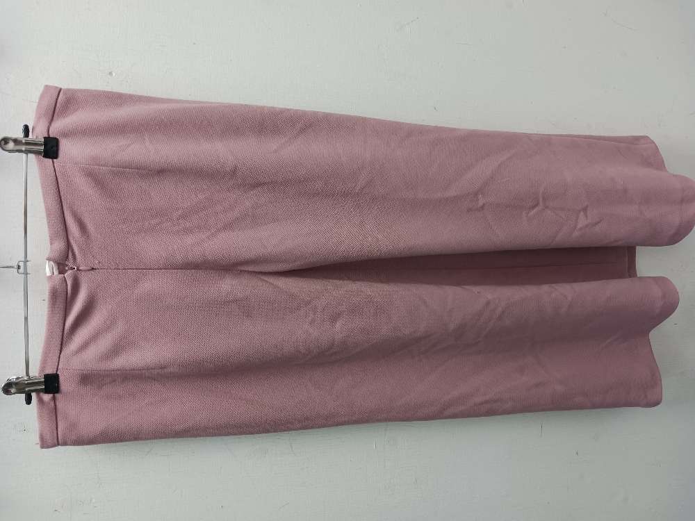 Ois vaaleanpunainen hame 44