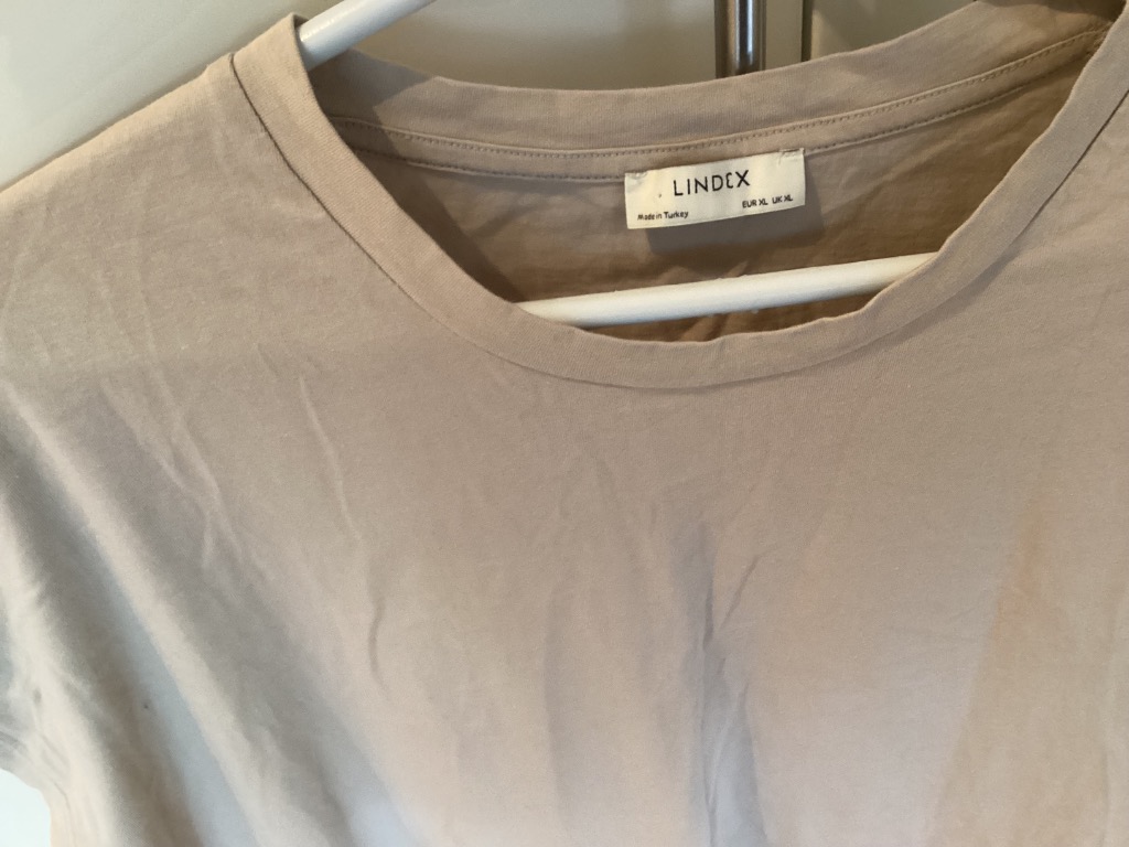 Lindex T-paita. Ei käytetty XL, beige