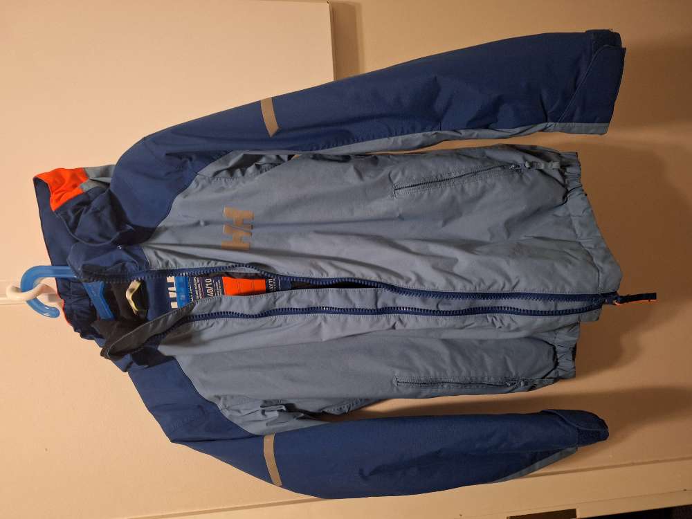 Sininen Helly tech toppatakki (140/10)