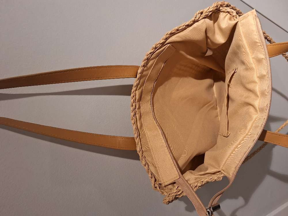 Taska bast fartölvustærð