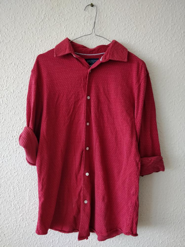 Rød skjorte str L 