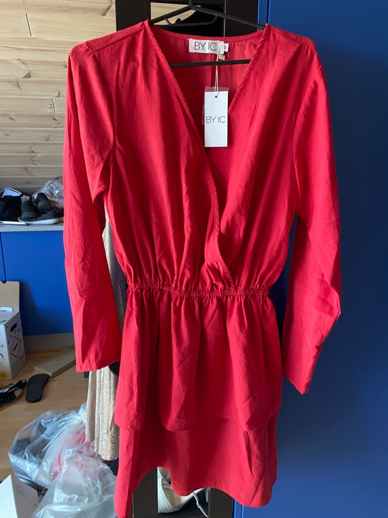 BYIC kjole i rød