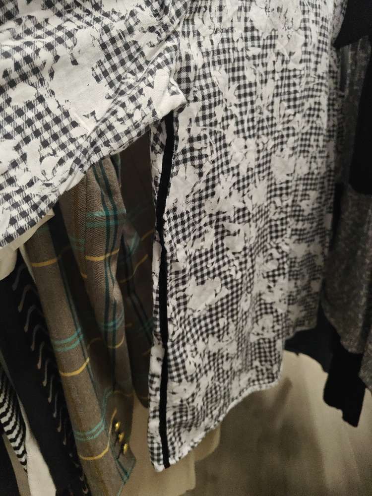 Gerry Weber mustavalkoinen pusero, 36