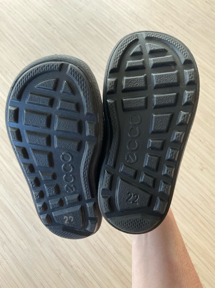 ecco kuldaskór st.22