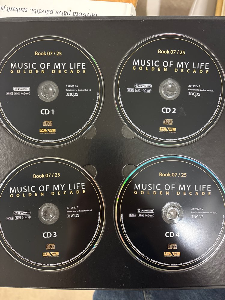 Music of my life kirja sisäl.Audio kaset