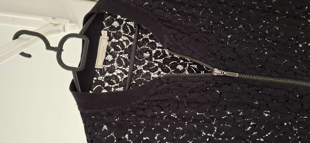 Blúndu jakki st. 38 Cream