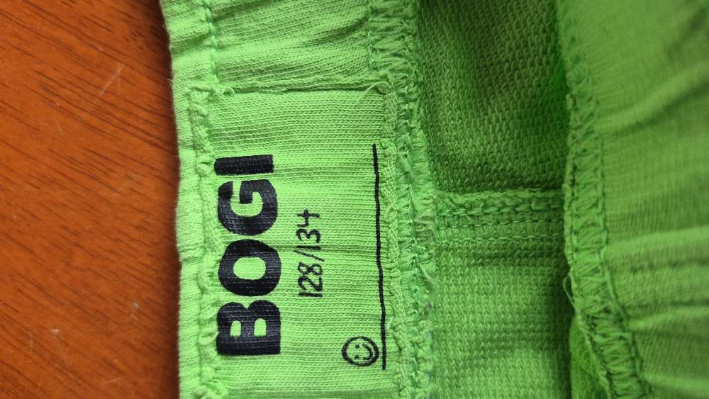 Bogi vihr. Shortsit koko 128/134
