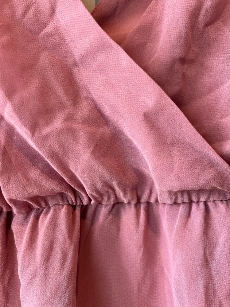 Gina tricot kjole rosa str. 34