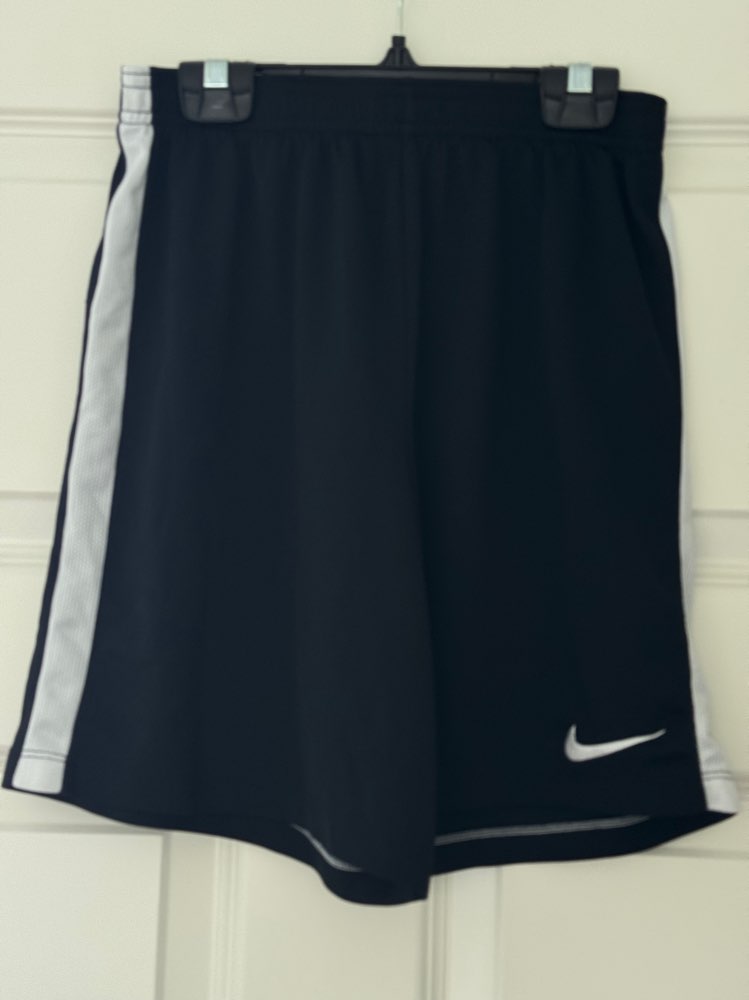NIKE shorts str XL (158-170)