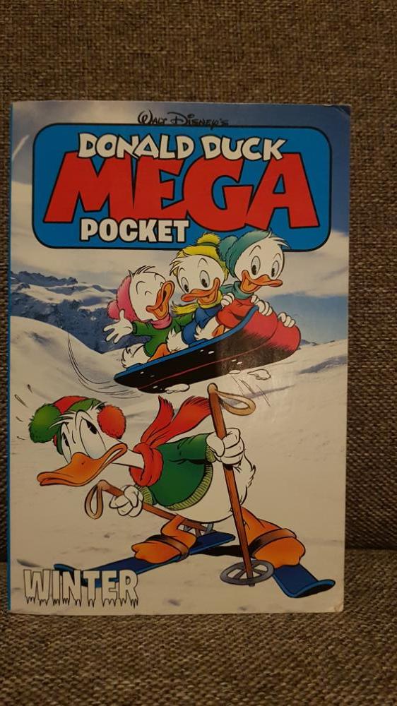 Donald Duck mega pocket winter