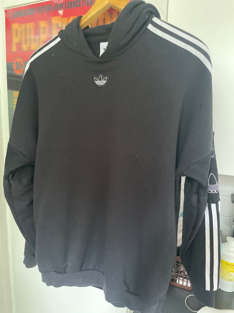 ADIDAS huppari, koko L