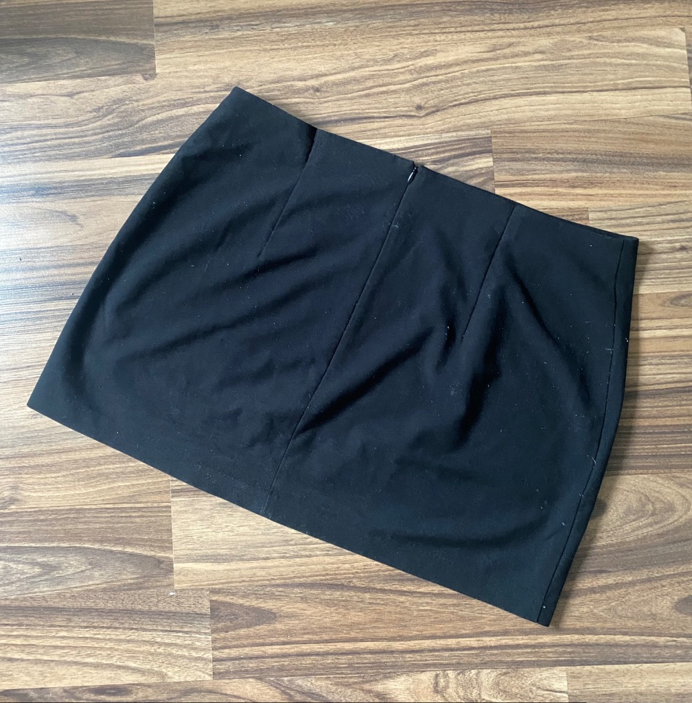 Asos musta minihame, koko 46