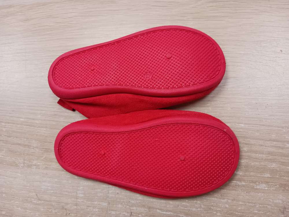 QQ yohby punaiset kengät 33