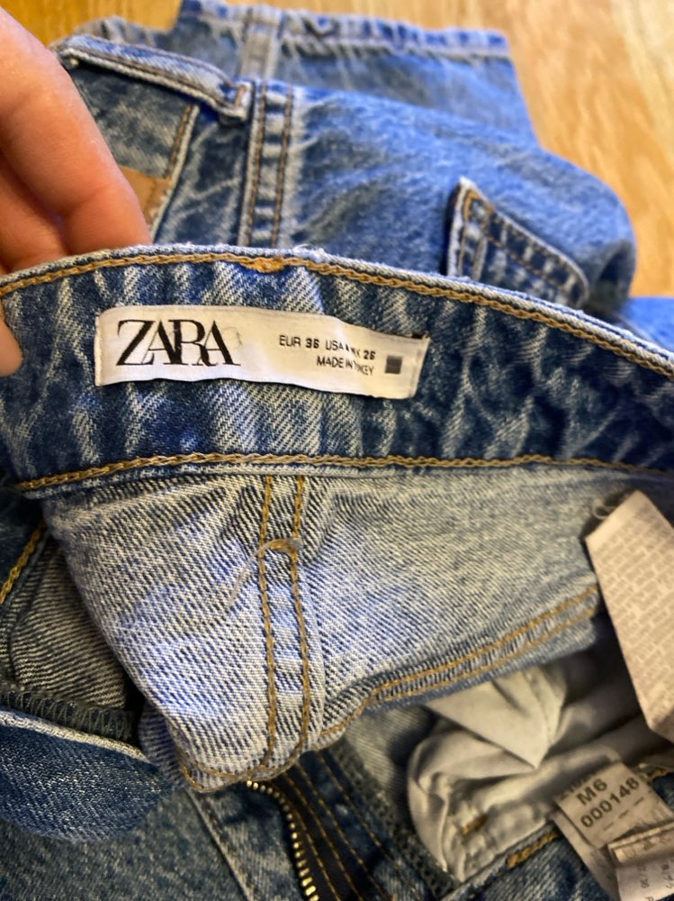 Zara bukse