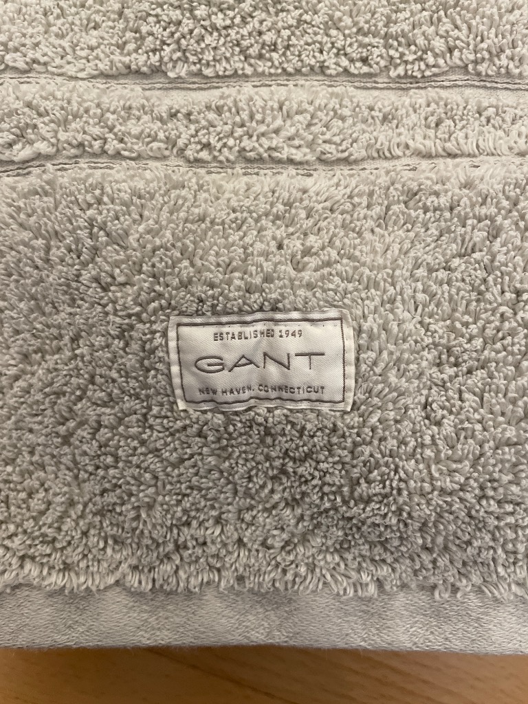 Gant harmaa kylpypyyhe