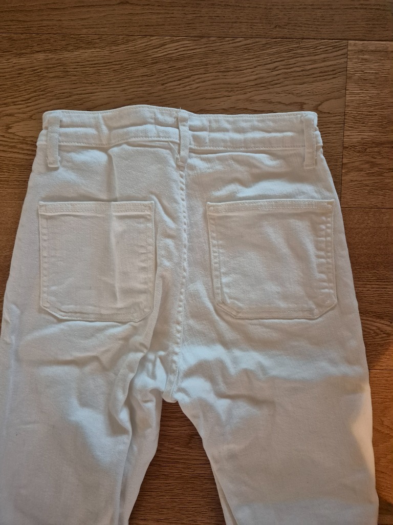 Hvite jeans Zara