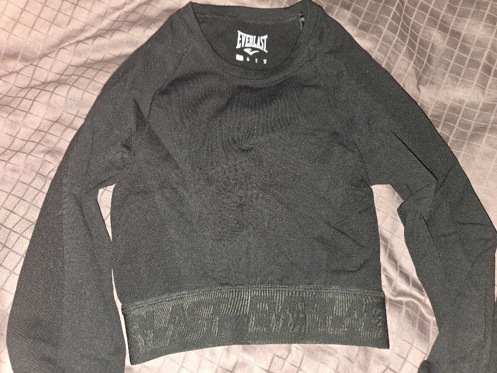 Everlast sett ónotað st. 8 / 36