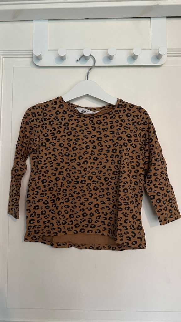 Leopard genser (h&m) str.98