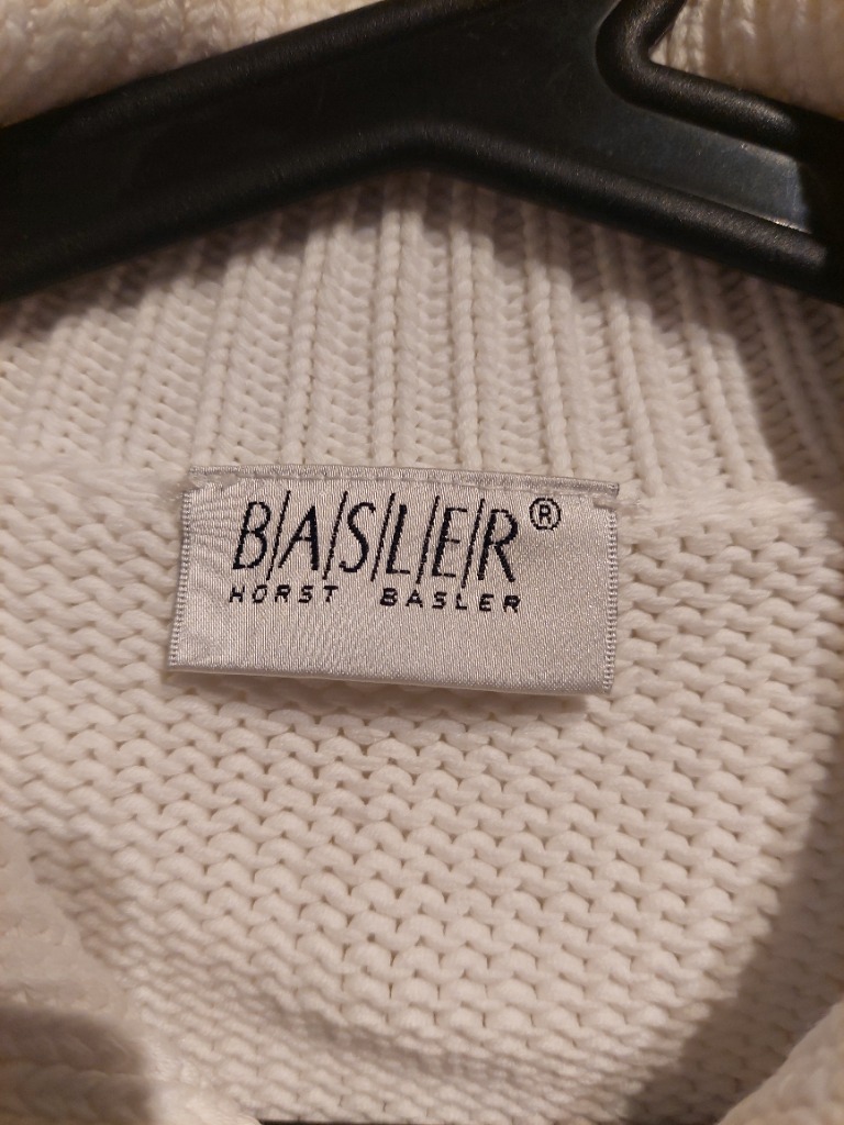 Basler golla