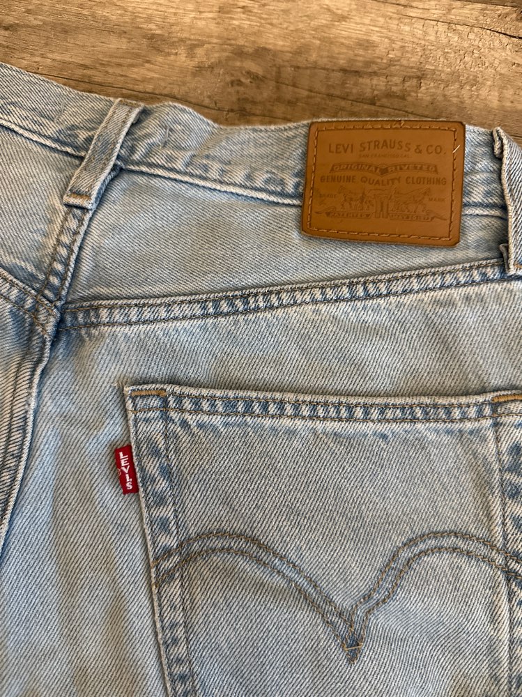 Levis jeans high loose