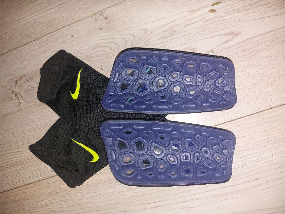 CR7 mercurial legghlífar og sokkar xs