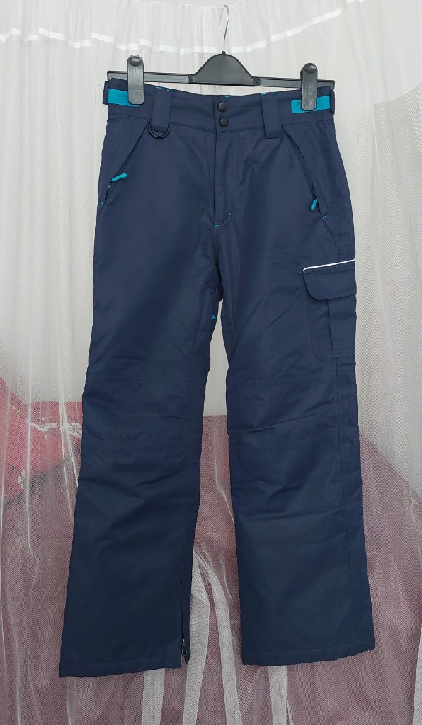 Siniset thinsulate ulkoiluhousut 