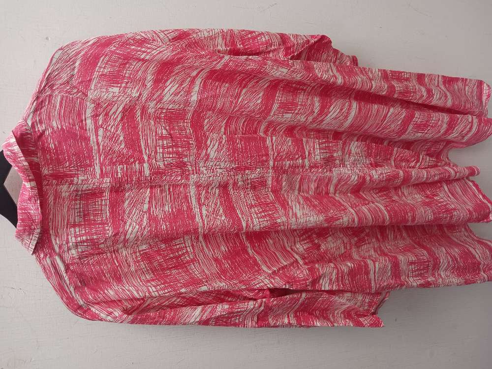 Pinkkivalkoinen paitamekko n. XL