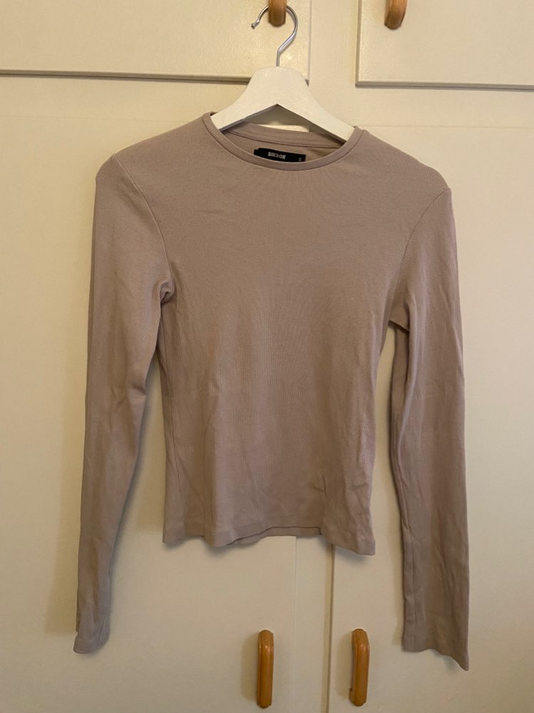 Beige genser small
