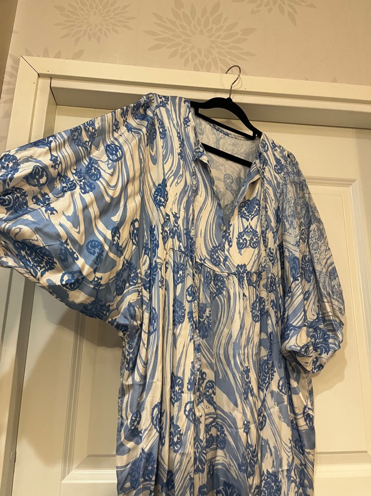 UUSI Bypias mekko XL