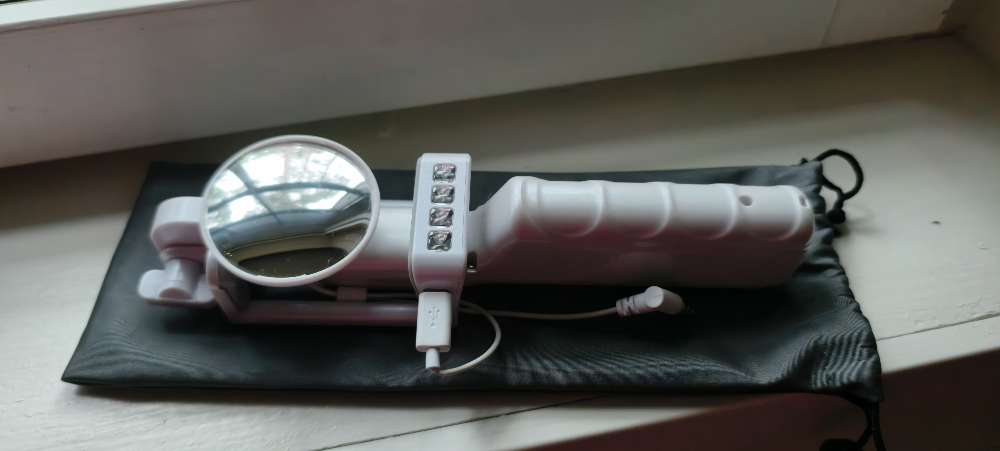 Selfiekeppi LED-valolla