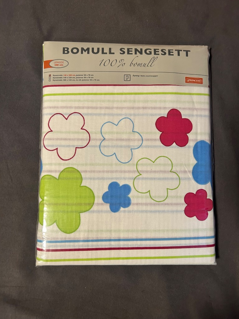 Nytt sengesett 140x200, blomster 