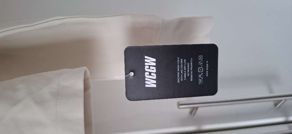 WCGW ný st. L rennd peysa