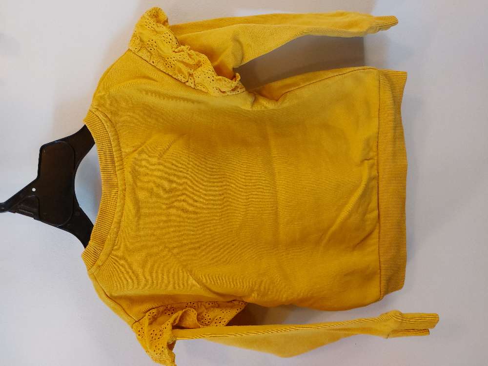 Name it peysa gul st 92