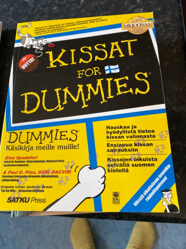 Kirja: Kissat for dummies