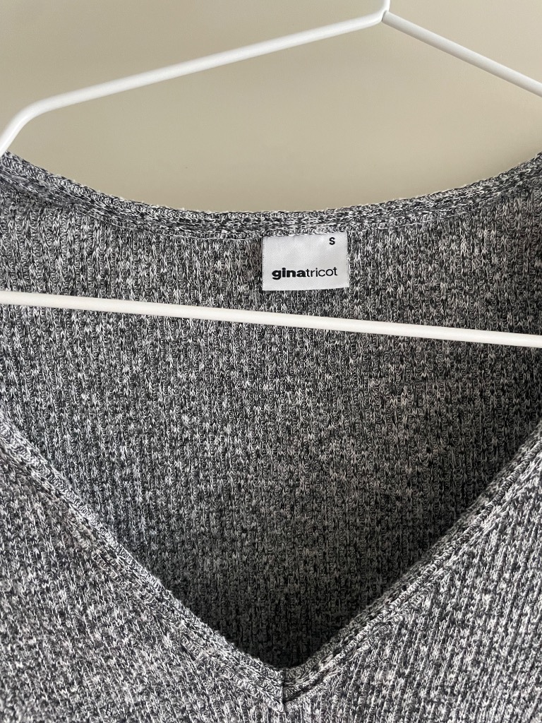 Harmaa Gina tricot t-paita, S