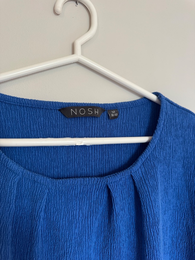 Nosh, sininen lyhythih pusero, uusi, M