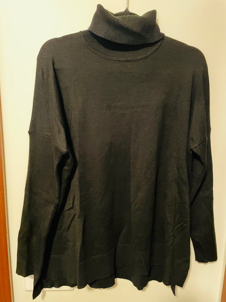 Crewneck peysa L
