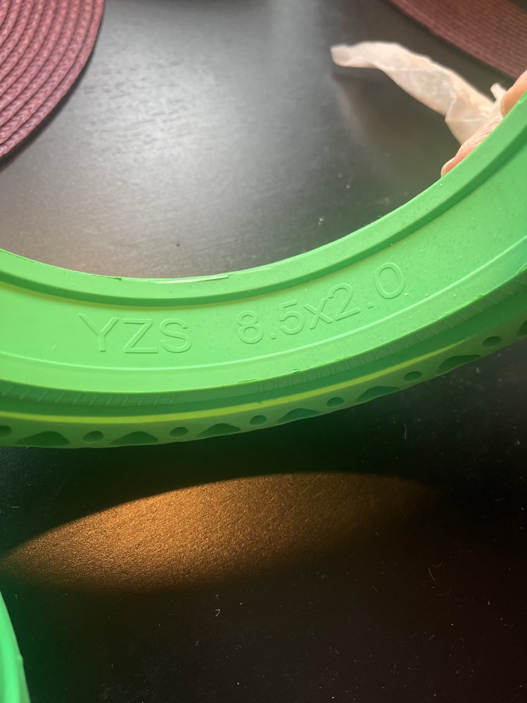 Sähköscootin renkaat 8,5x2.0
