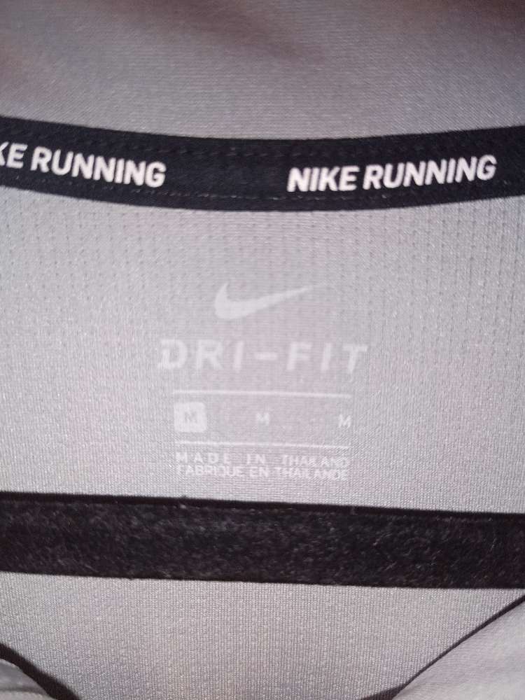 Nike þunn íþróttapeysa gráblá St M