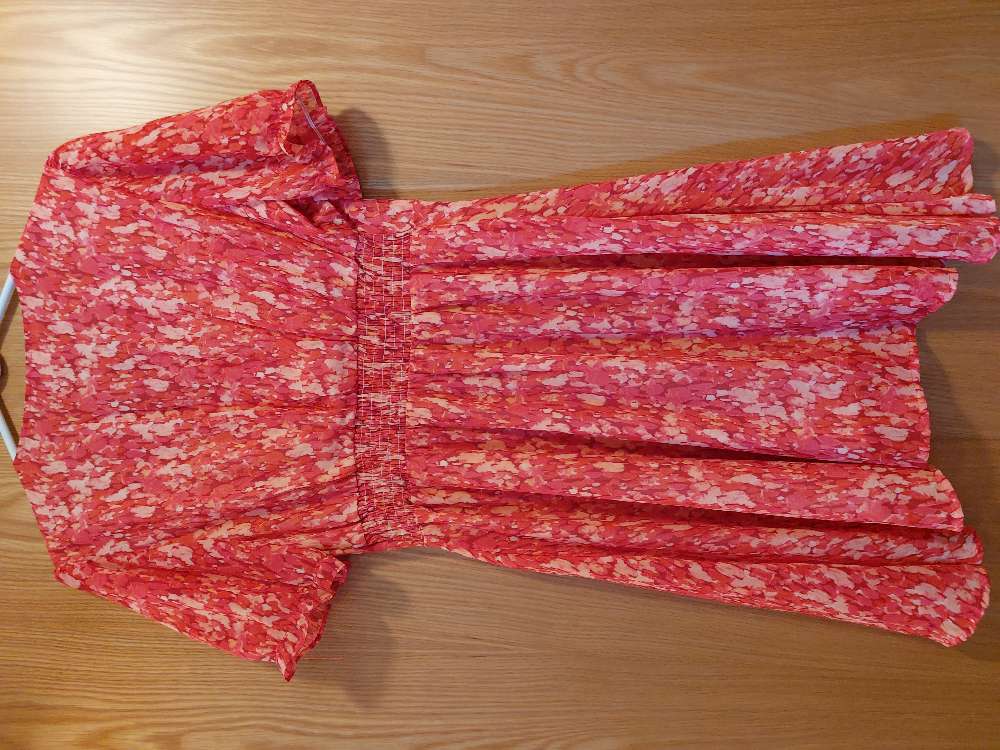 Bleikur kjóll st L (40/42)