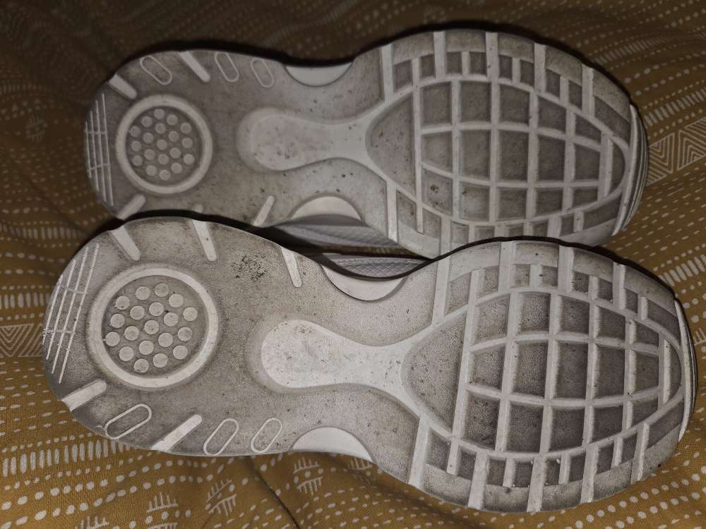 Fashion Nove hvítir st.39