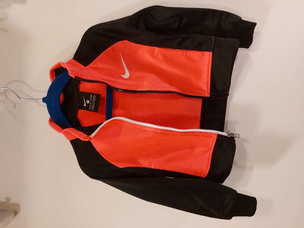 Bleikt og svart Nike sett st 1-2 ára