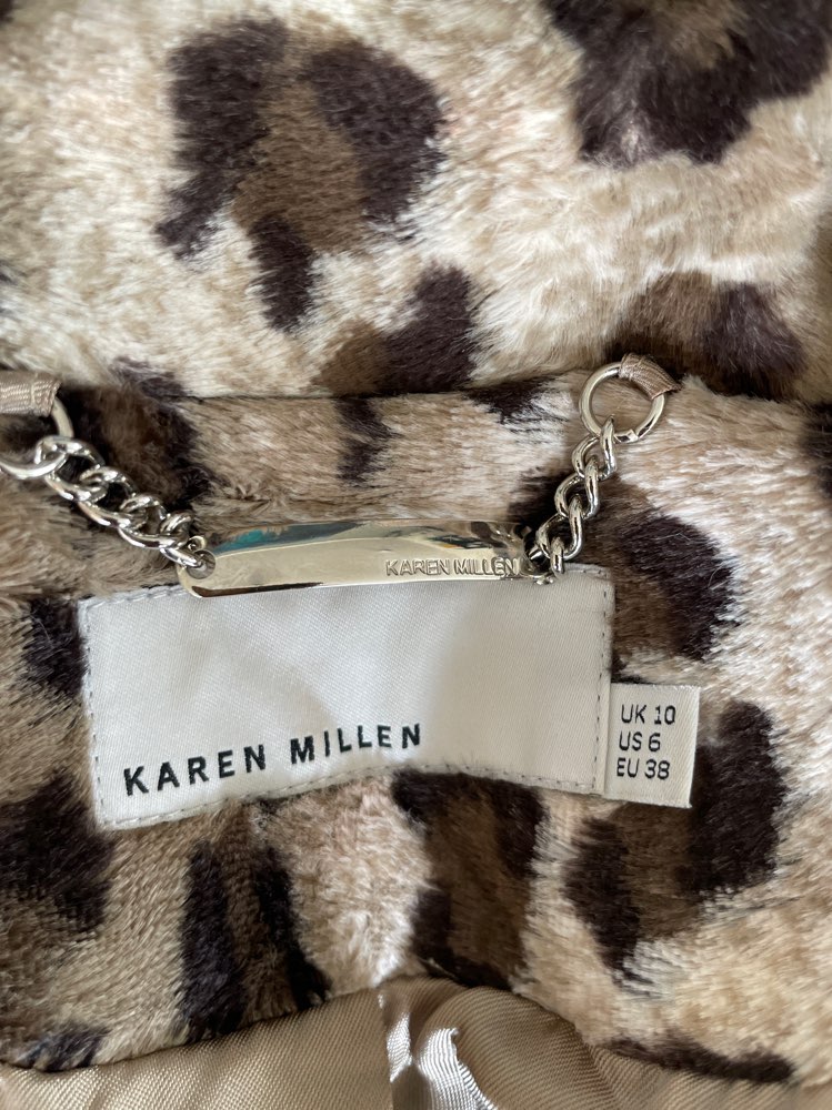 Karen Millen kápa str38