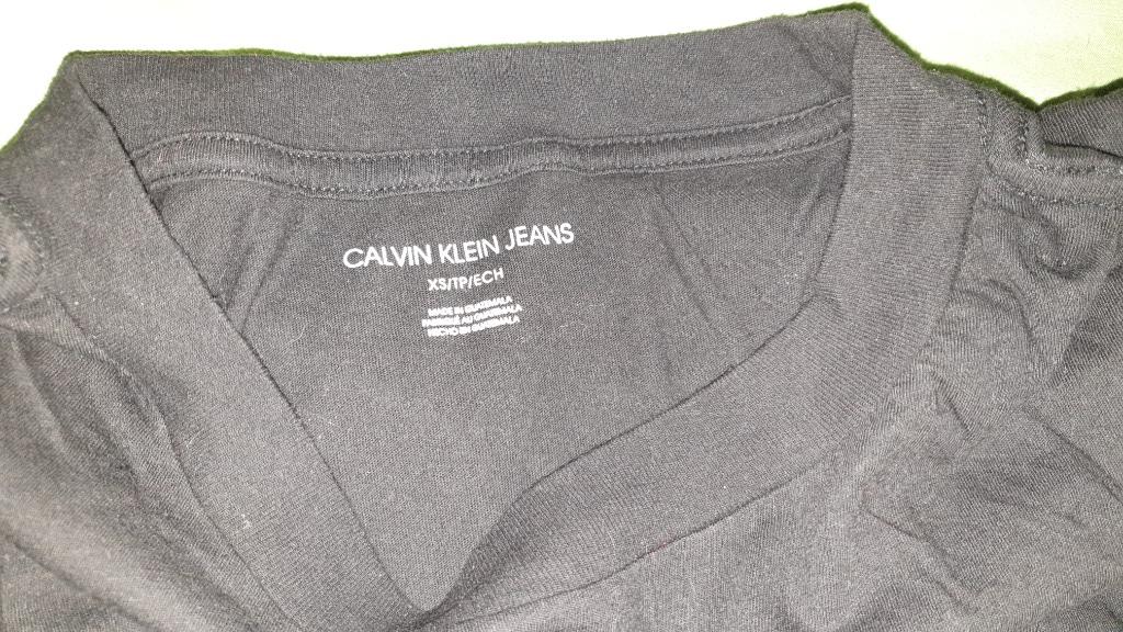 Calvin Klein þunnur bolur st.xs 