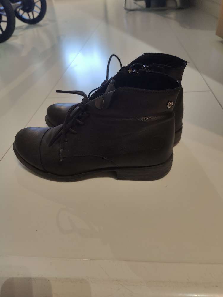 Nilkkurit, mustat, 38