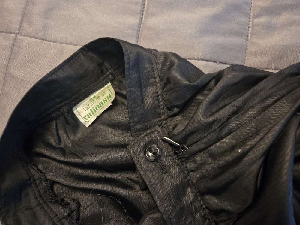 Musta A-linjainen hame XS/XXS