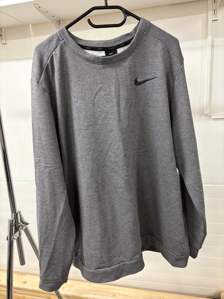 Nike peysa grá XL