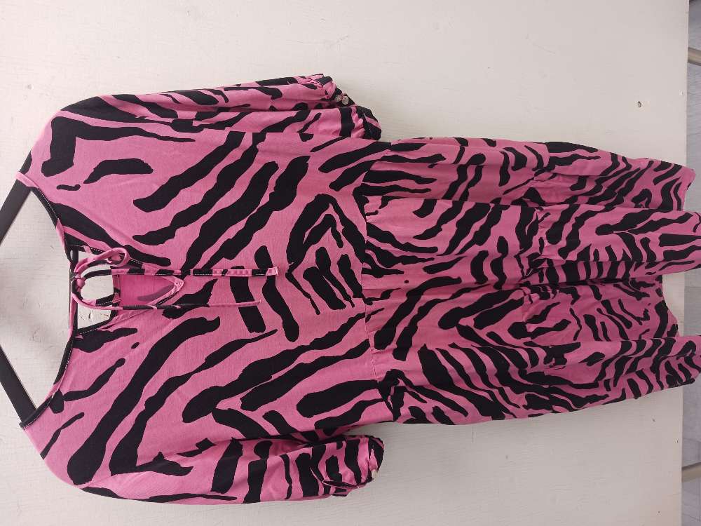 Nanso mekko musta/pinkki 44