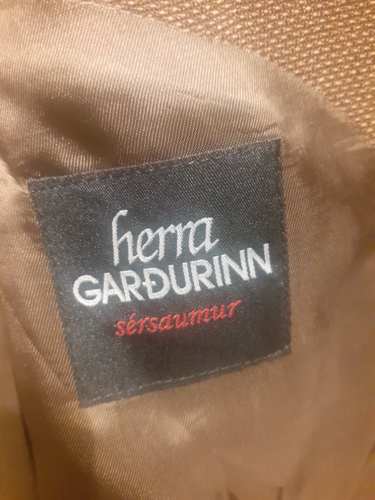Brúnn blazer 54