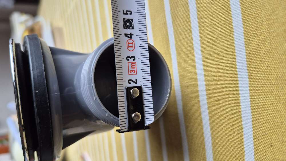 Kylpyammeen pohjaventtiili